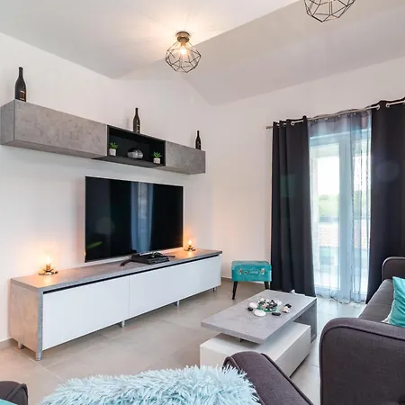 Haicenda Del Campo Apartment